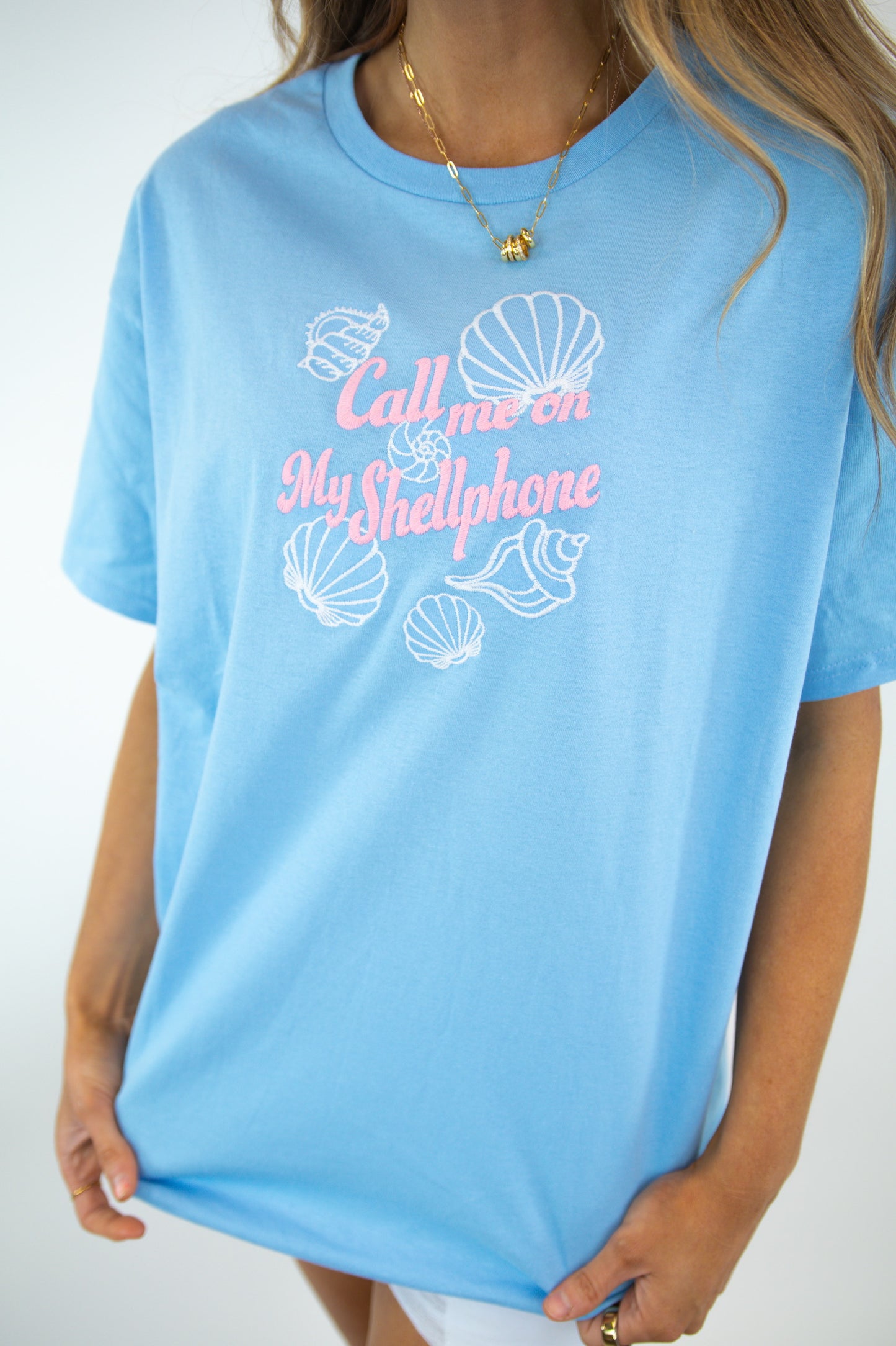 Shell Phone Embroidered Tee