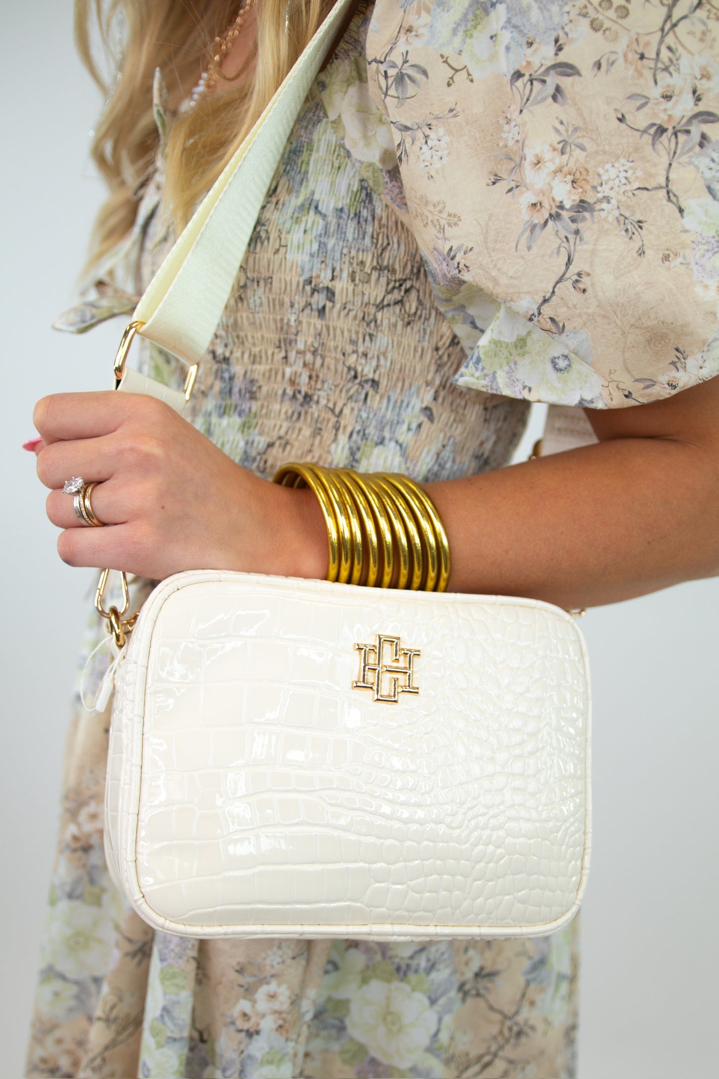 Mantra Gold Bangle