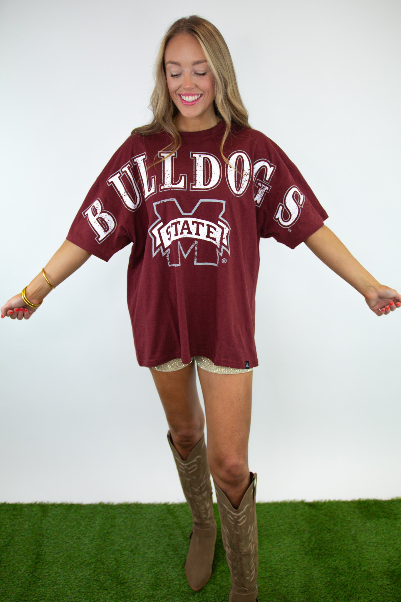 Dawgs Licensed Oversized Game Day Tee