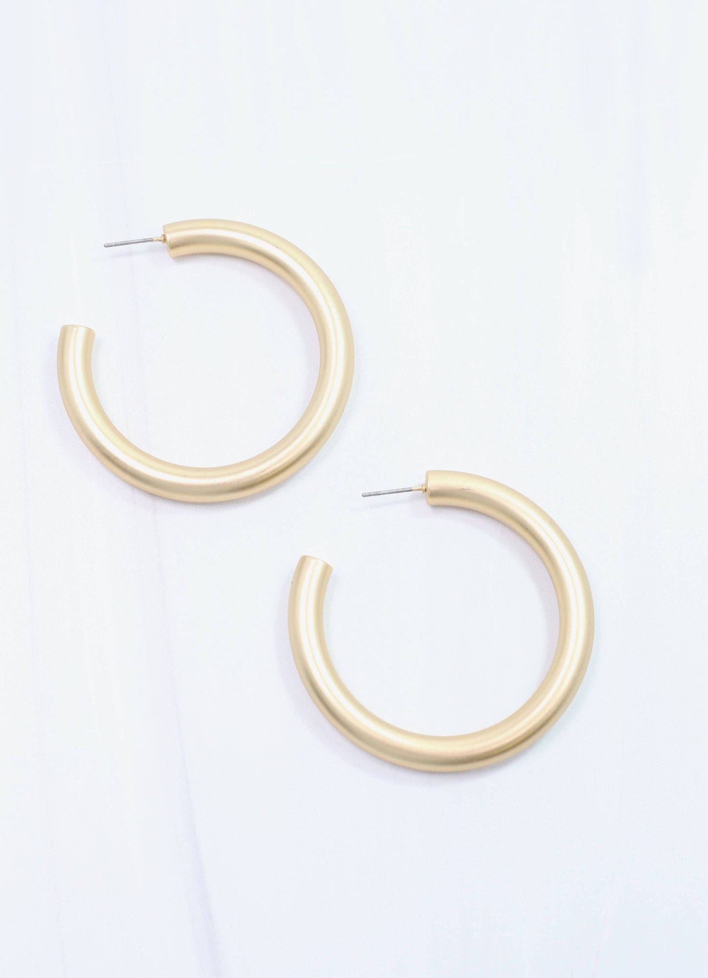 Perrineau Hoop Earring Matte Gold