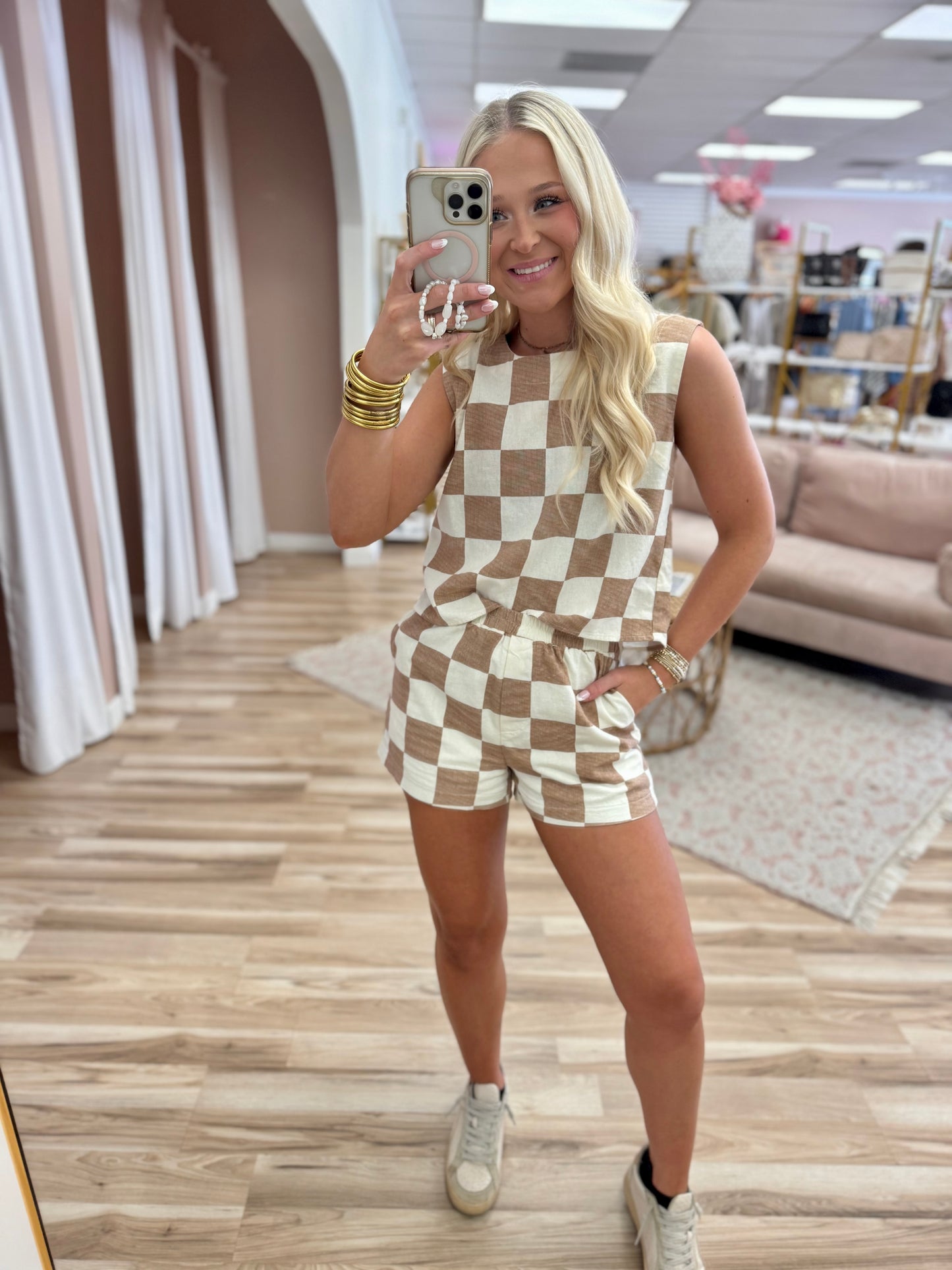 Linen Checkered Sleeveless Button Top