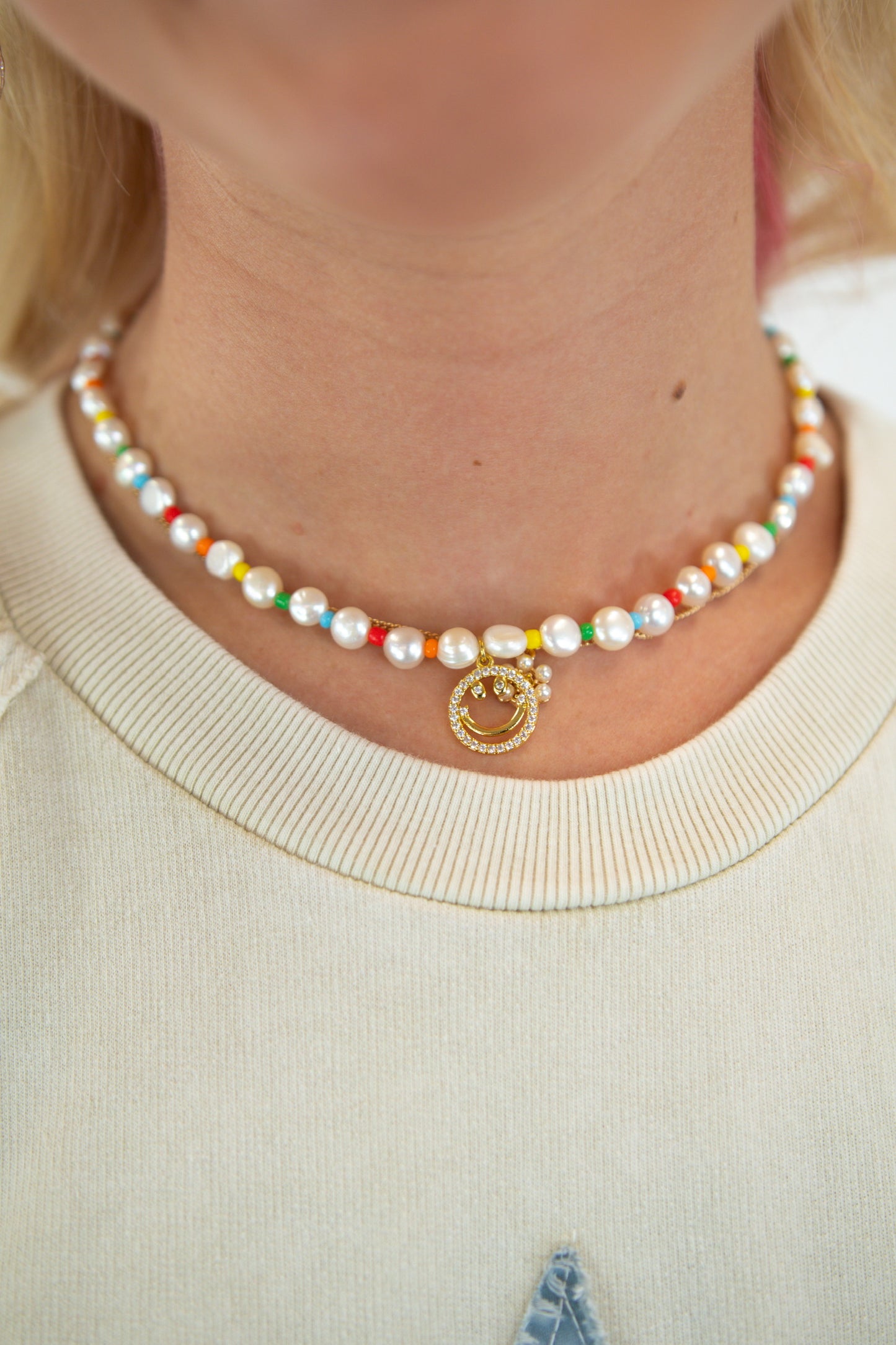 Willa Colorful Emoji Necklace Beaded Pearl Necklace