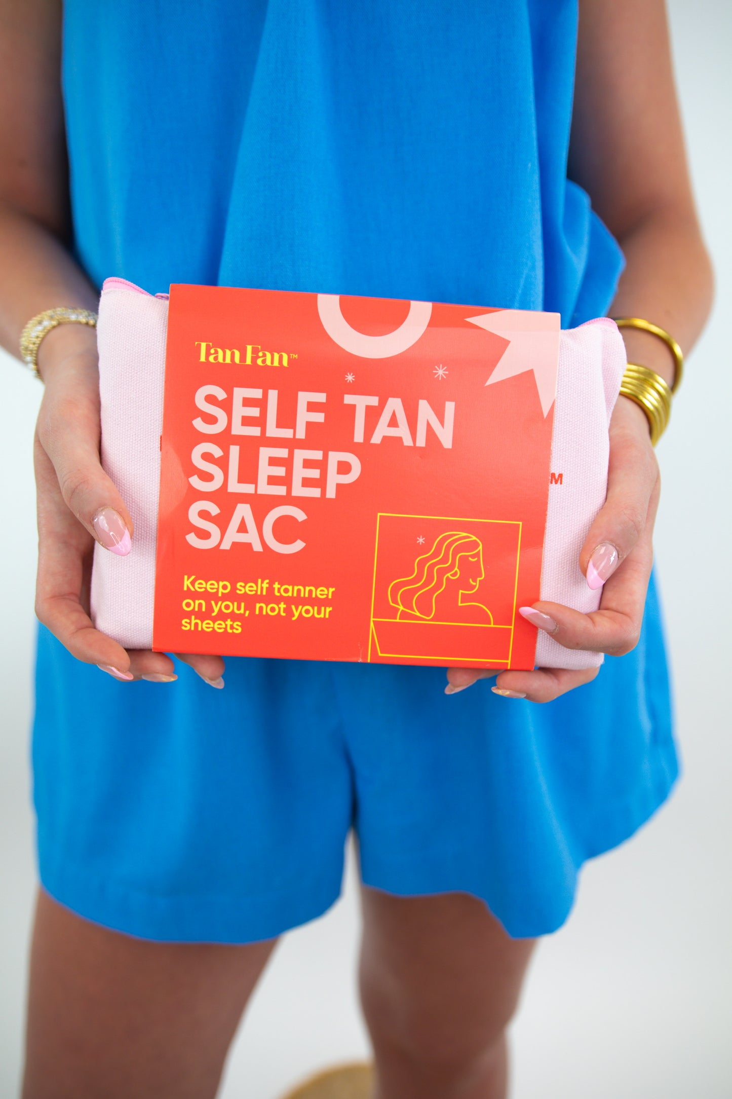 Tan Fan