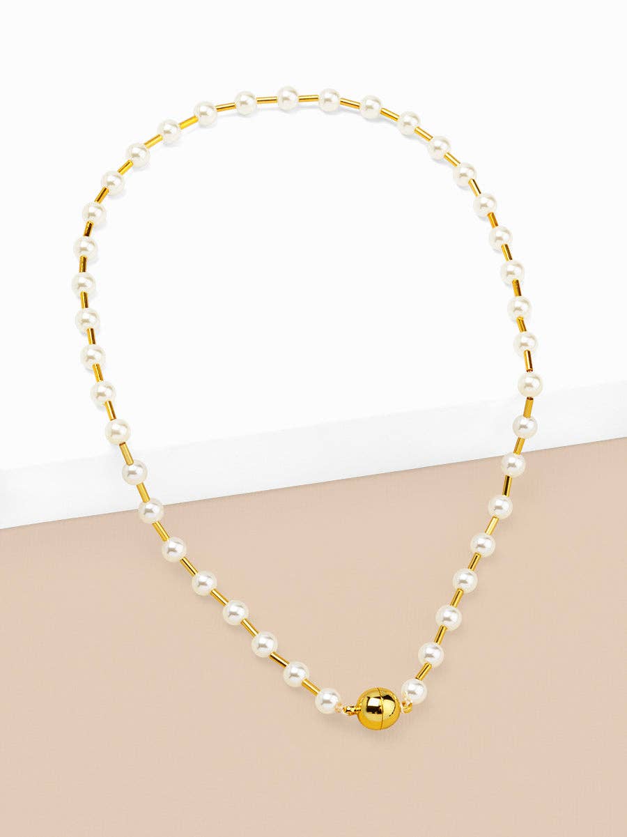Pearl Bead Magnet Necklace