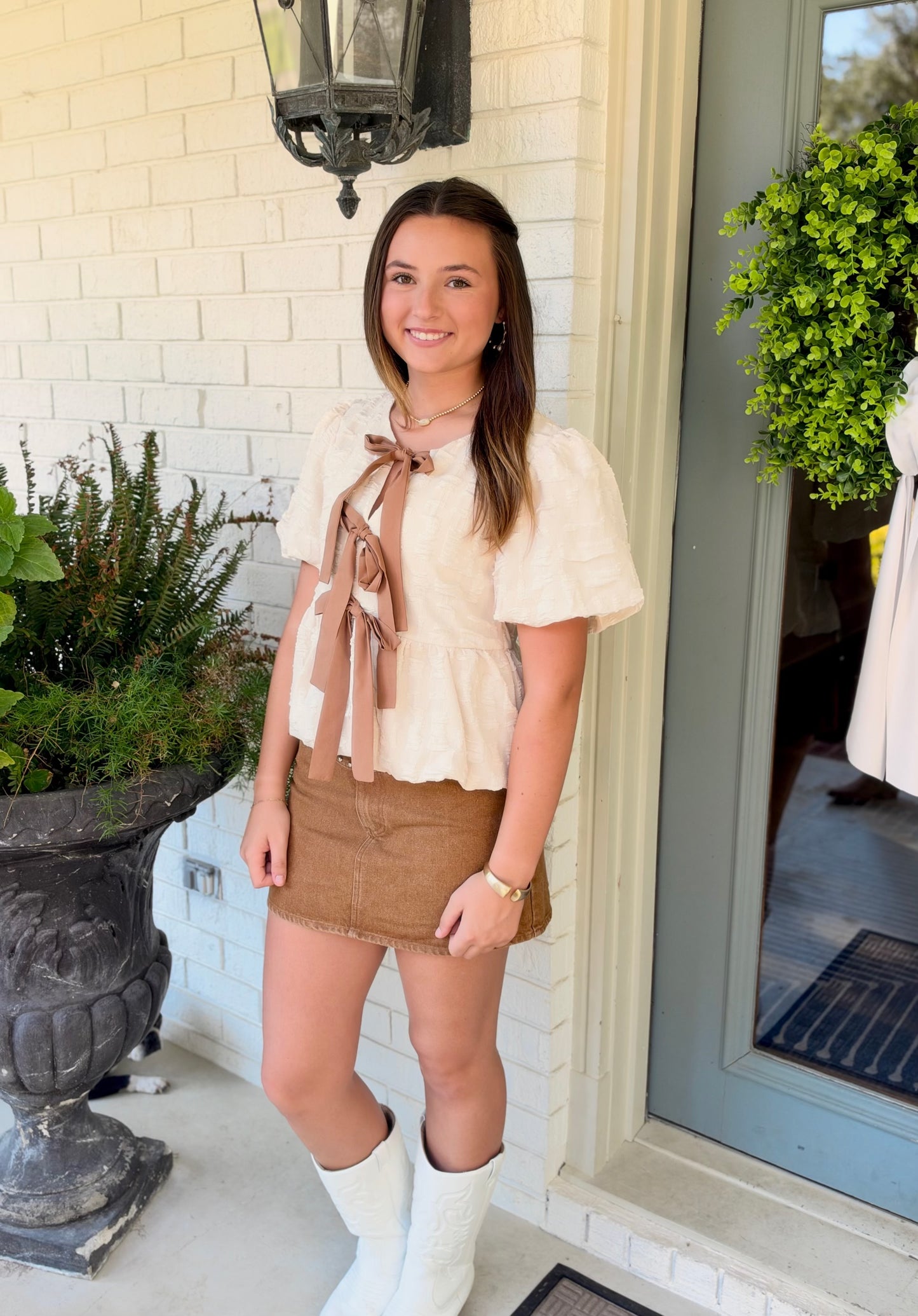 Sweet Cream Bow Top