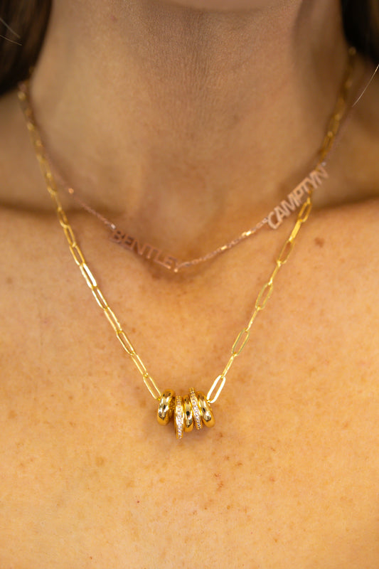 Gold Chain Link Circle Necklace