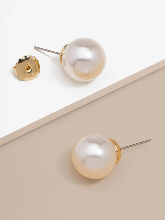 Pearl Stud Earring