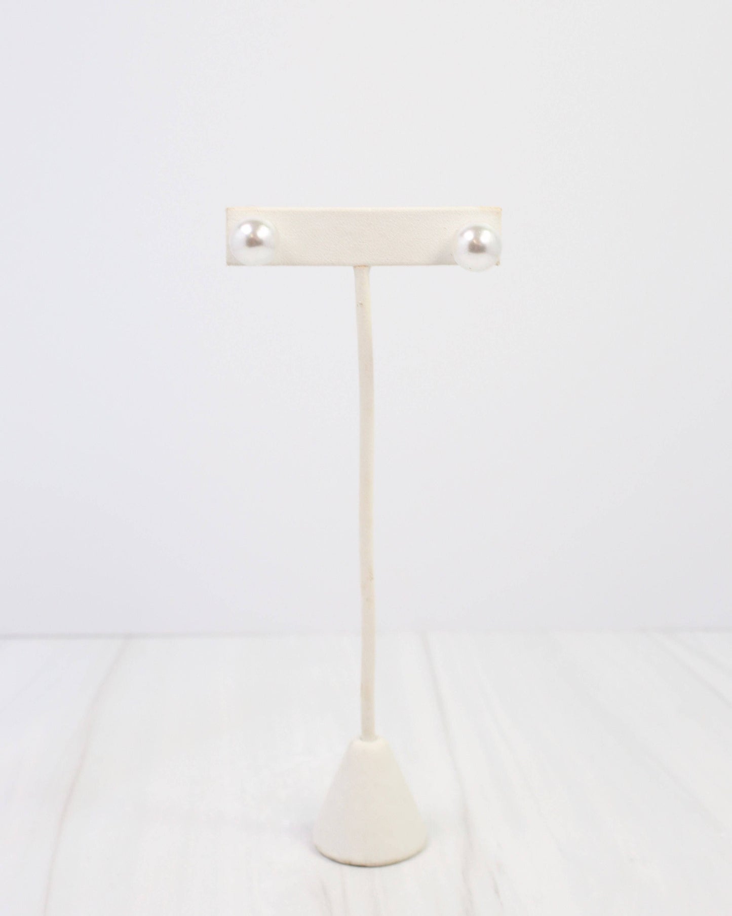 Greenwood Pearl Stud Earring Cream: Default