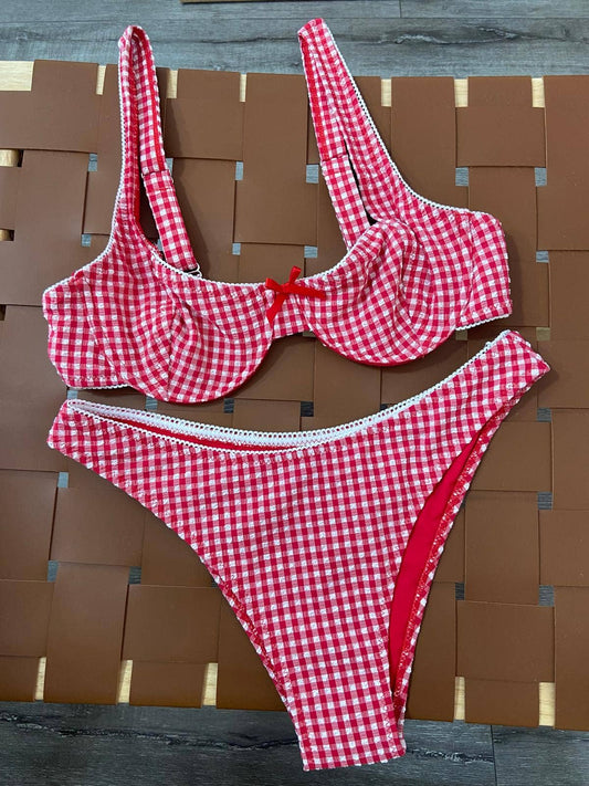 Bubbly Udnerwire Bikini Set