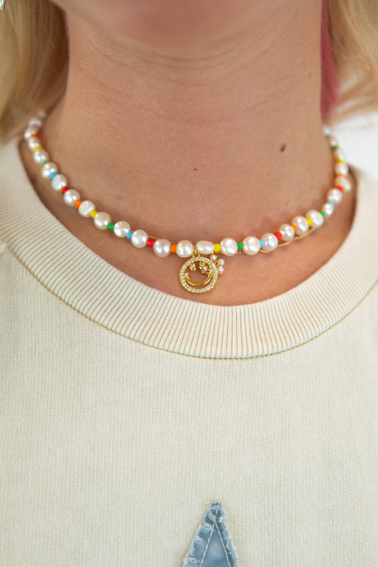 Willa Colorful Emoji Necklace Beaded Pearl Necklace