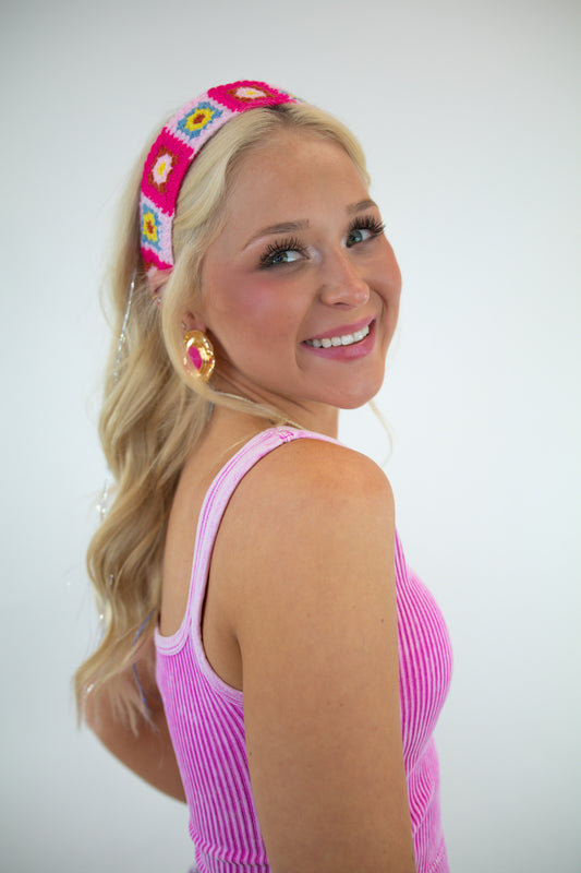 Melt Detail Gold Earrings