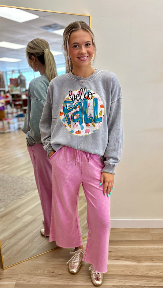 Hello Fall Graphic Sweatshirt