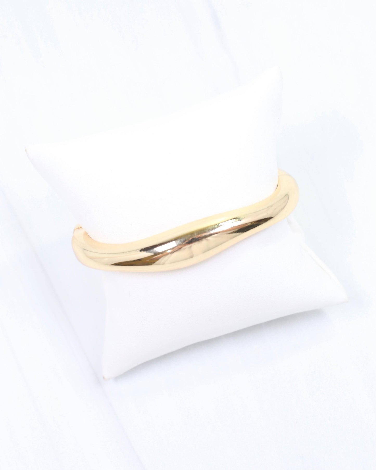 Bimberi Hinged Bangle Bracelet