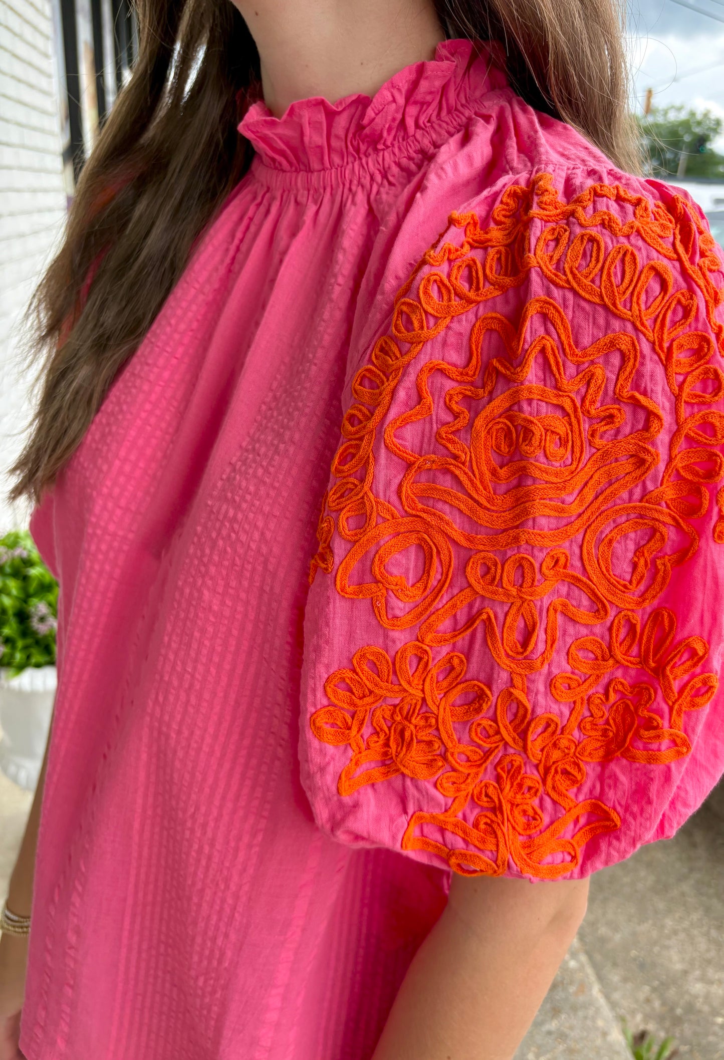 Pink Floral Embroidery Puff Sleeve Top