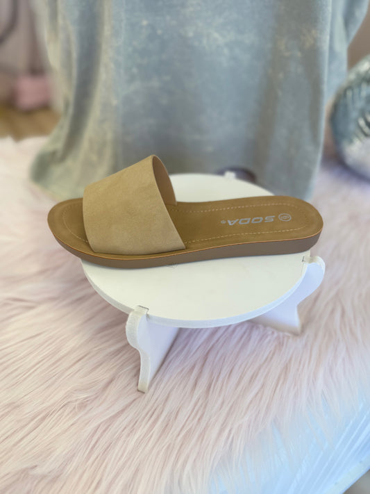 Natural Slide Sandal