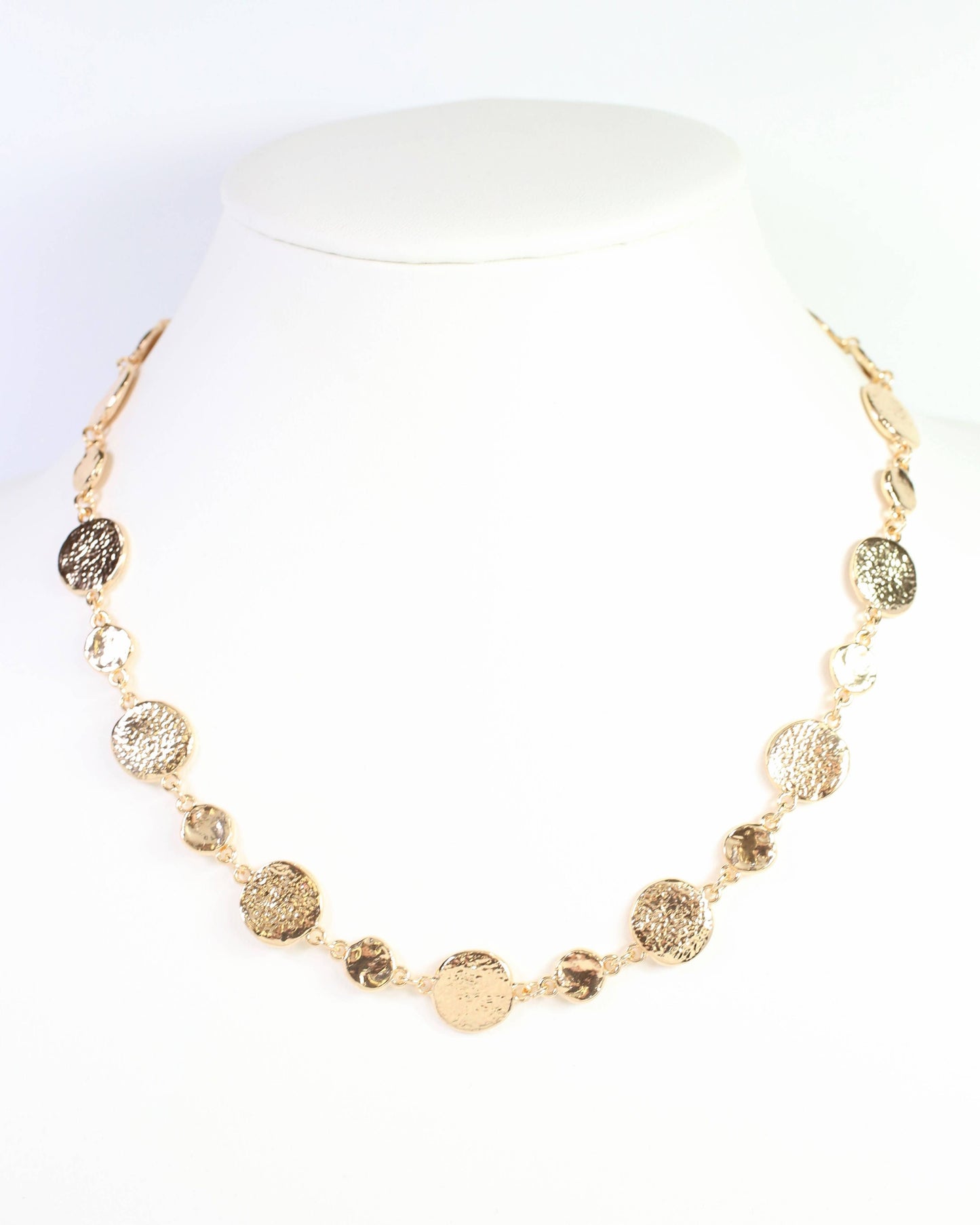 Hammered Circle Necklace Gold