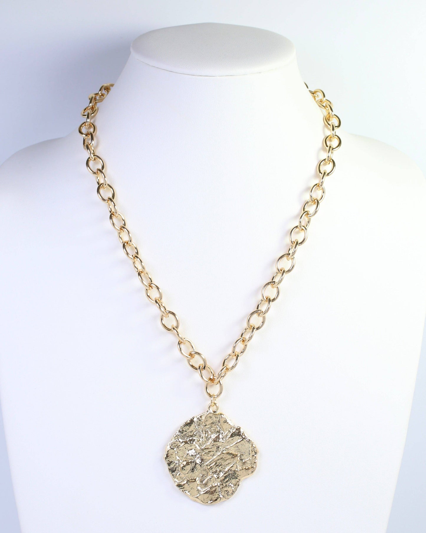 Aisha Pendant  Necklace